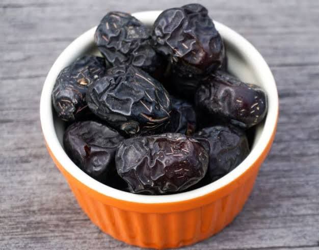 kurma ajwa